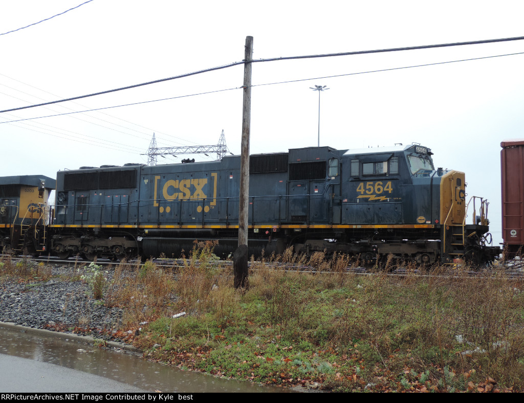 CSX 4564